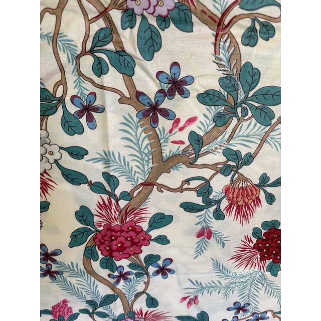1980s Over 8 1/2 Yards of Cowtan & Tout Cotton Floral Fabric From 1981 For Sale - Image 5 of 7