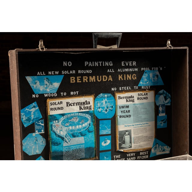 Mid 20th Century Vintage Bermuda King "84" Salesman’s Sample Pool Display in Case For Sale - Image 5 of 11