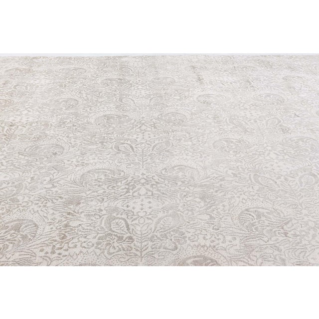 "Ivoryvine" Contemporary Damask Vine Light Gray Silk Carpet by Doris Leslie Blau For Sale - Image 4 of 9