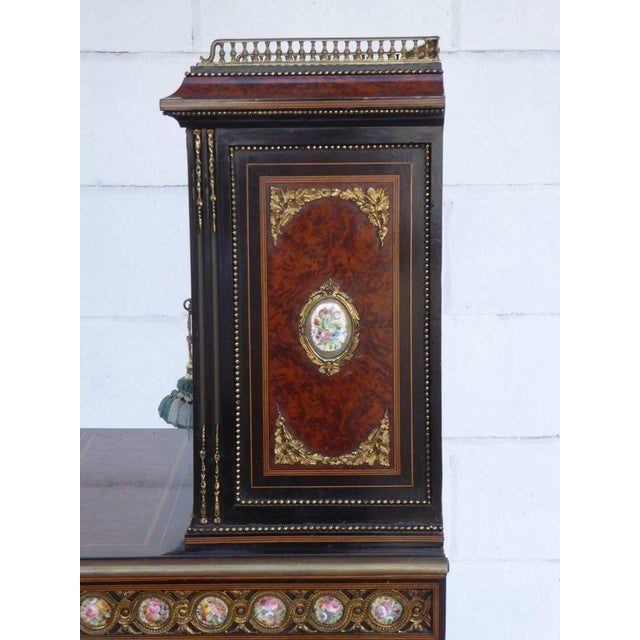 19th Century Amboyna and Ebony Cabinet For Sale - Image 9 of 11