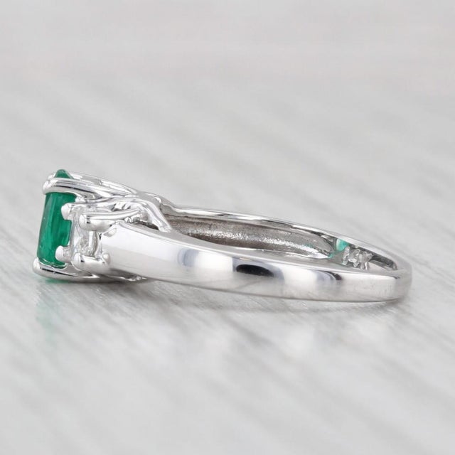 2010s 1.10ctw Oval Emerald Diamond Ring 14k White Gold Size 4.5 For Sale - Image 5 of 8