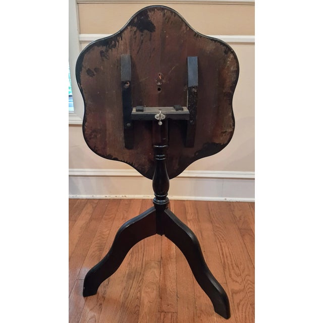 Scallop Mahogany Tilt Top Side Table Antique For Sale In Fayetteville, AR - Image 6 of 12