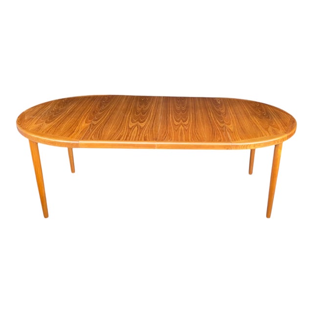 Restored Vintage Danish Modern Teak Dining Table – Oval Extendable With Two Leaves For Sale