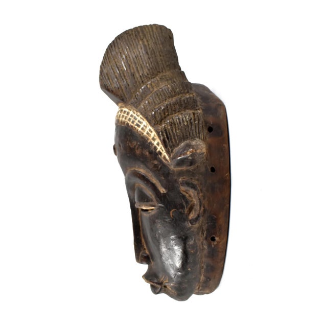 Early 20th Century Yaure Baule Portrait Mask Côte d'Ivoire For Sale - Image 4 of 7