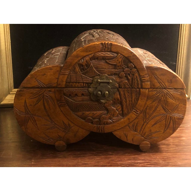 Mid-Century Hand-Carved Camphor Wood Scalloped Chest With Brass Latch For Sale In New York - Image 6 of 18