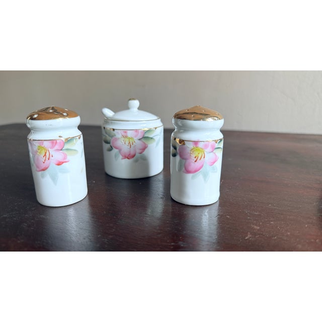 Japanese Antique, Early 20th Century Noritake Japan Azalea Porcelain Six-Piece Condiment Boat Set For Sale - Image 3 of 8