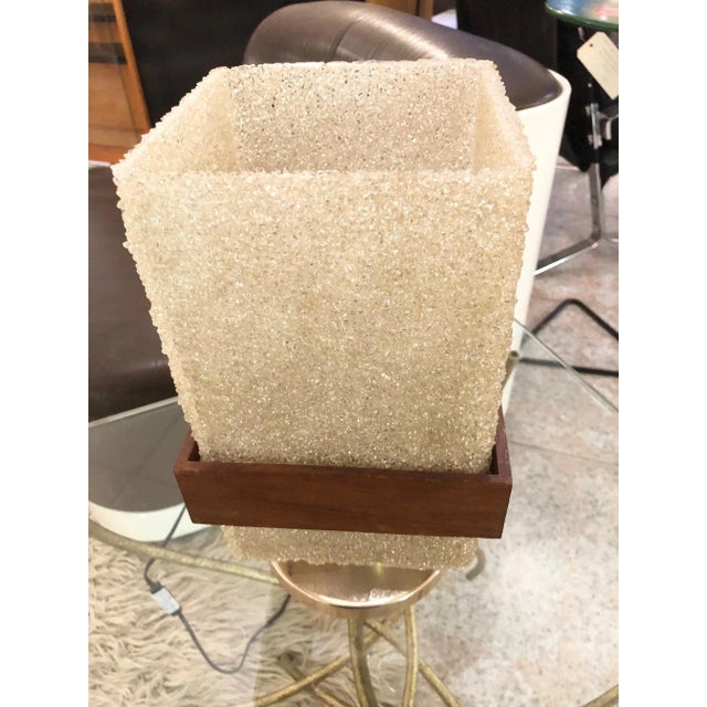 Metal Resin Table Lamp, 1960s For Sale - Image 7 of 9