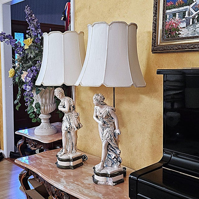 Mid 20th Century Vintage Neoclassical Figural Table Lamps Greco-Roman Sculptural Lamps - Pair For Sale - Image 5 of 18