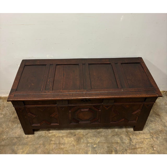 18th Century English Oak Coffer For Sale - Image 4 of 11
