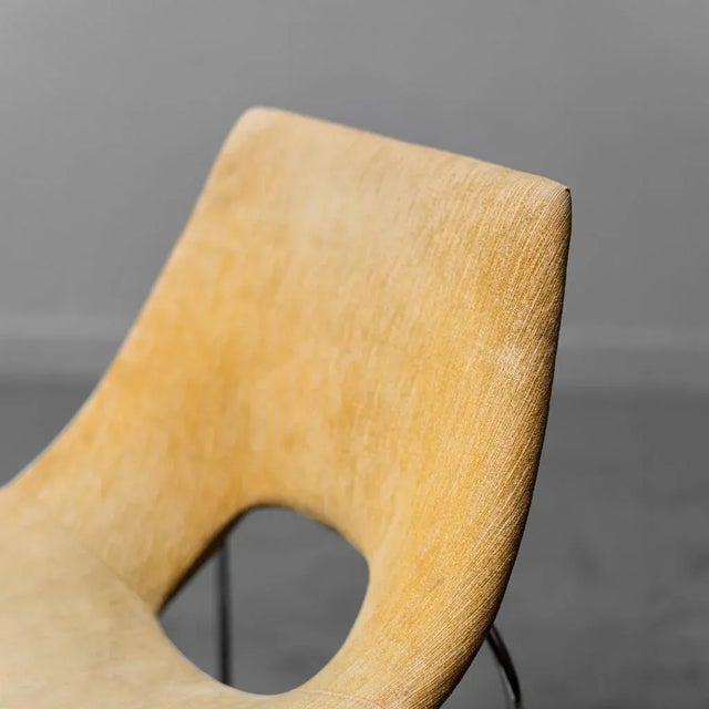 Vintage Velvet Chair by Augusto Bozzi for Saporiti, 1968 For Sale - Image 6 of 12