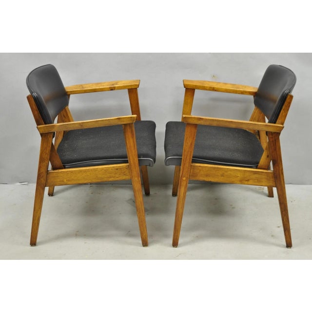 Vintage Boling Chair Co Mid Century Modern Walnut Lounge Arm Chairs (A) - Pair For Sale - Image 14 of 17