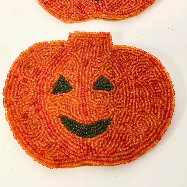 1980s Vintage Americana Boho Chic Beaded Pumpkin Jack-O-Lantern Coasters - Set of 4, Halloween For Sale - Image 6 of 9