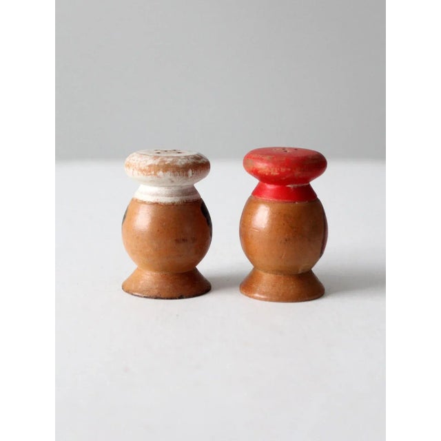 Mid-Century Modern Mid Century Wood Salt & Pepper Shakers Set For Sale - Image 3 of 9