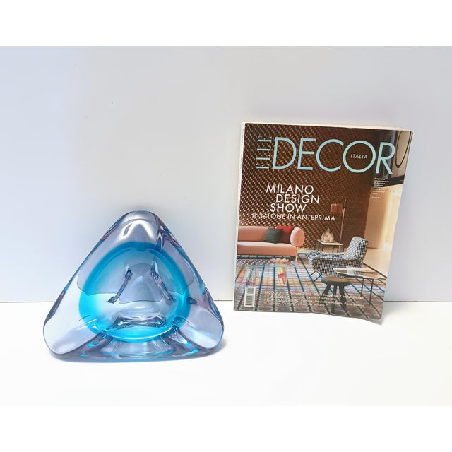 Postmodern Large Triangular Blue Murano Glass Trinket Bowl, Italy, 1970s For Sale - Image 3 of 9