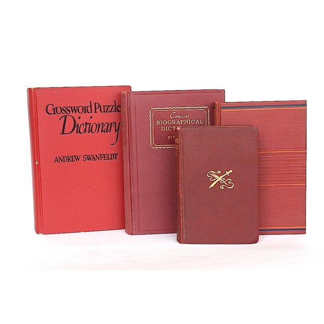 This vintage book set includes a smart selection of old reference books. The decorative red books can be used as a wedding...