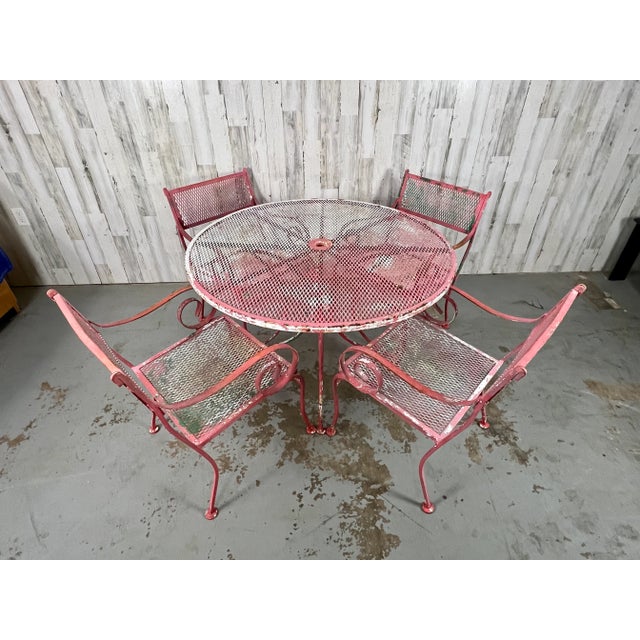 Vintage Woodard Patio Table & 5 Chairs Chairish