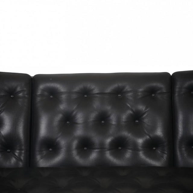 2000 - 2009 EJ315 Three-Seater Sofa in Black Leather by Erik Jørgensen, 2000s For Sale - Image 5 of 18