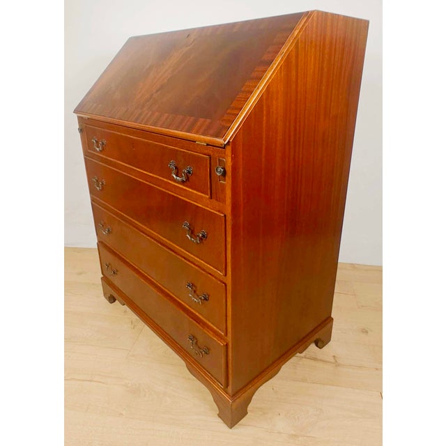 Vintage Writing Bureau Desk in Leather and Mahogany, 1960 For Sale - Image 6 of 18