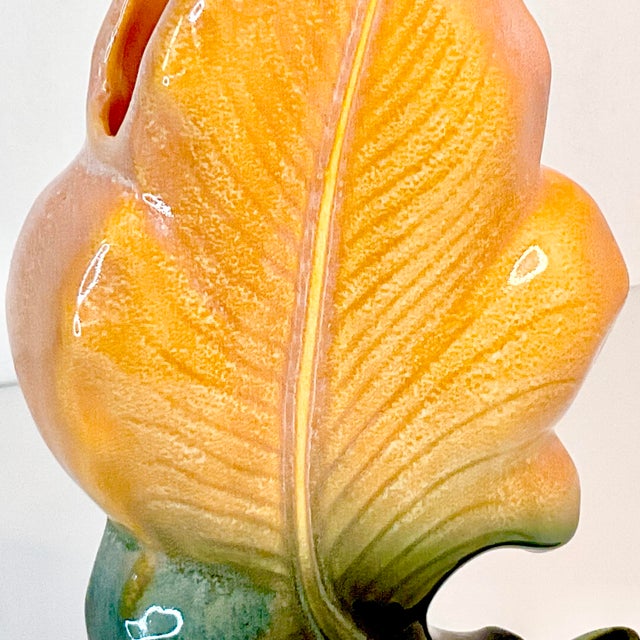 1940s Art Deco Americana Hull Pottery Trompe L’Oeil Botanical Saffron Vase. For Sale - Image 4 of 9