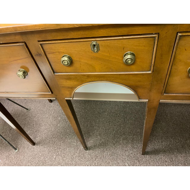 Kittinger Circa 1970’s Colonial Williamsburg Reproduction Huntboard, by Kittinger For Sale - Image 4 of 11