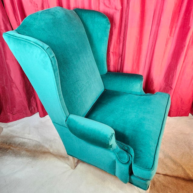 The House of Scalamandre Scalamandre Wuthering Heights Emerald Green Velvet Upholstered Grandfather Chairs of Late 20th Century - 2 Available For Sale - Image 4 of 16