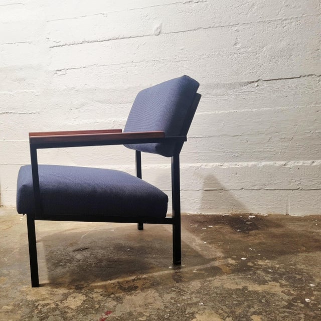 1960s Model 36 Lounge Chair attributed to Gijs van der Sluis, 1960s For Sale - Image 5 of 9
