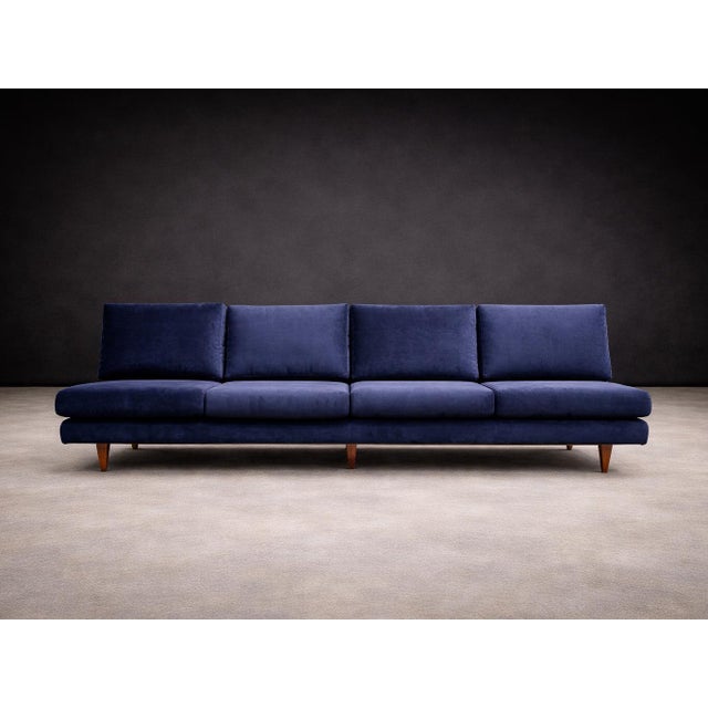 Blue Four-Seat Brazilian Modern Sofa in Hardwood by Joaquim Tenreiro, Brazil, 1950s For Sale - Image 8 of 15