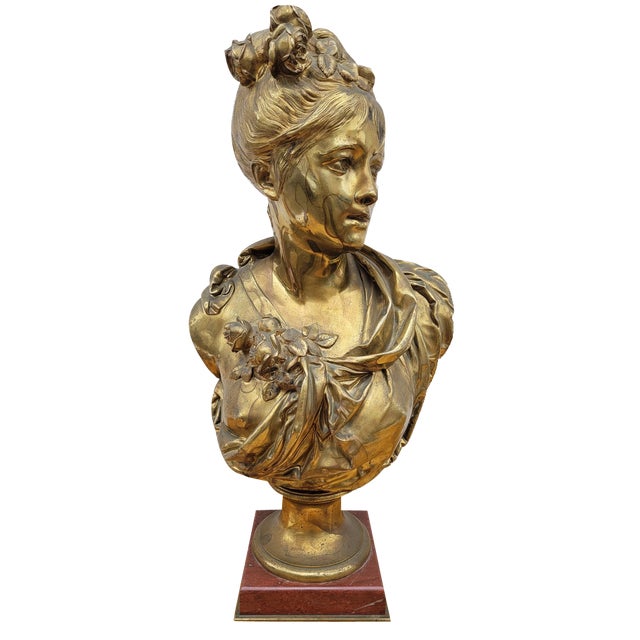 A Carrier, Bust of a Woman, 19th Century, Bronze on Marble For Sale