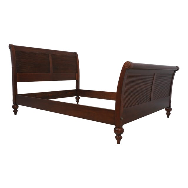 Ethan Allen British Classics Queen Size Sleigh Bed For Sale