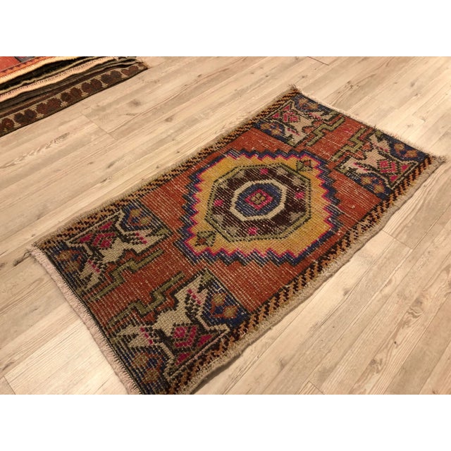 1960s 1960s Vintage Turkish Small Rug - 1′7″ × 2′11″ For Sale - Image 5 of 6