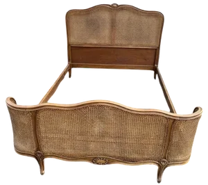 Antique Louis XV Style Daybed