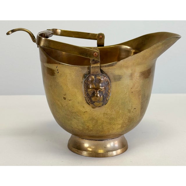 Vintage Handled Brass Lion Crest Coal Scuttle For Sale - Image 9 of 14