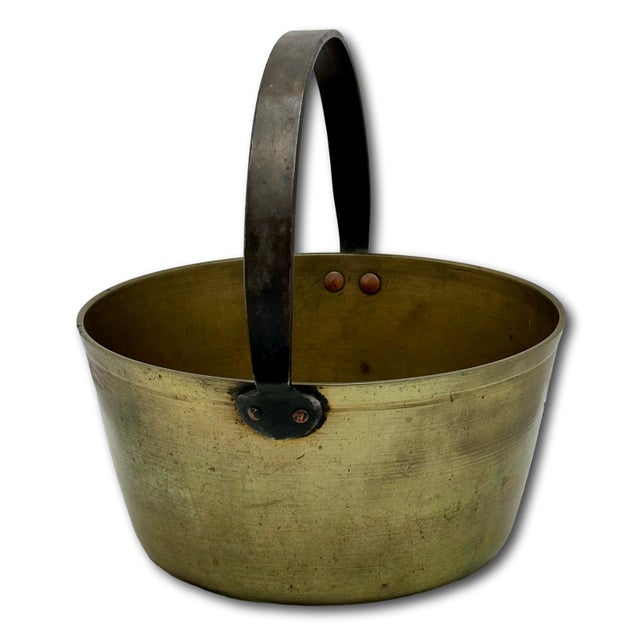 This Really is a Great Looking Piece of Authentic Antique - Early American Era Cookware. Circa Early to Mid Century. LARGE...