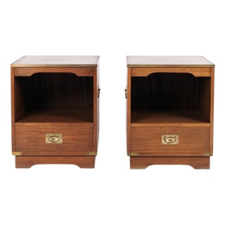 Bedside Tables in Mahogany with Leather Top by Bevan Funnell, 1960s, Set of 2 For Sale