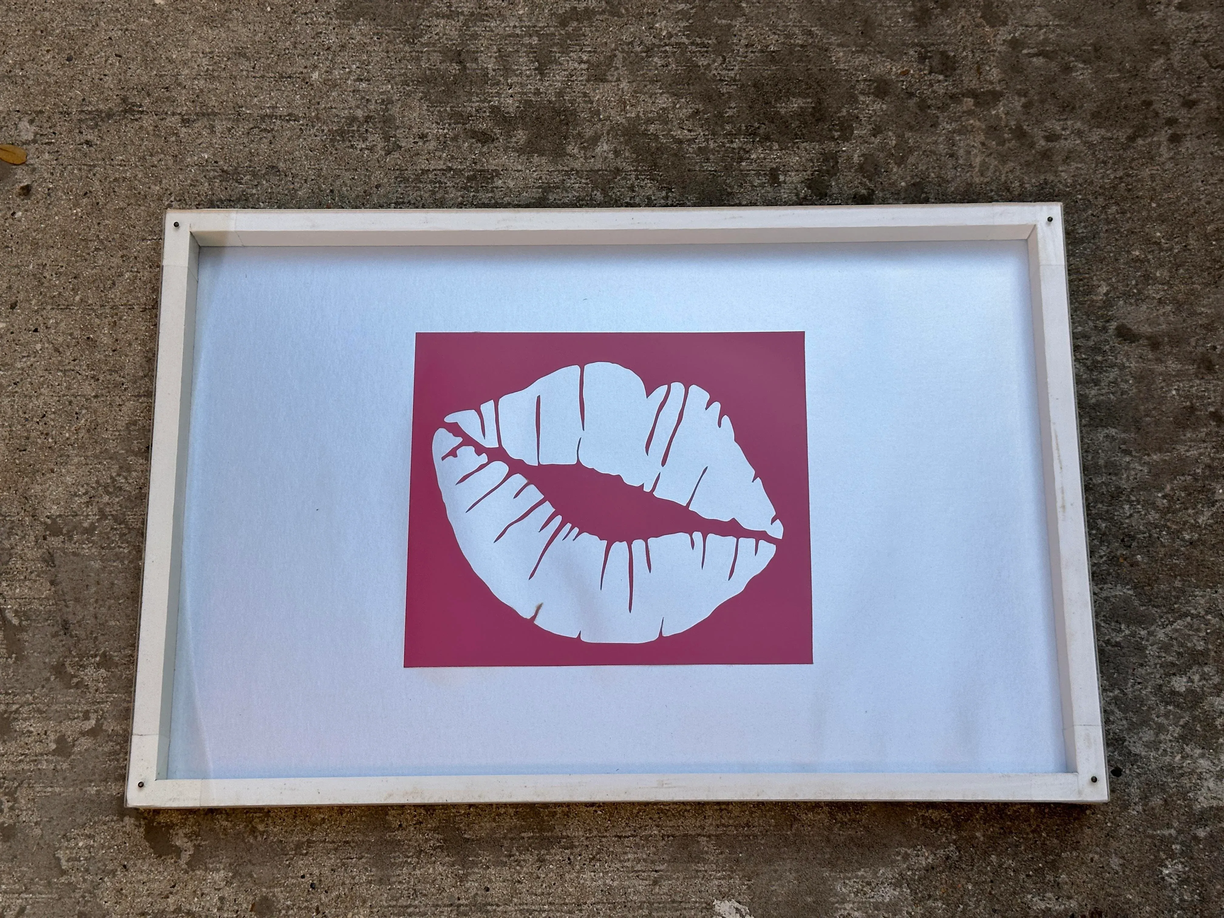 絵画 『Cold Lips!』 NORRY Amazon.com: Never Stop (lips) Canvas Urban Graffiti Wall Art by