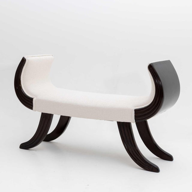 Mid 20th Century Ebonised Bench With White Bouclé Cover, Italy, Early 20th Century For Sale - Image 5 of 5