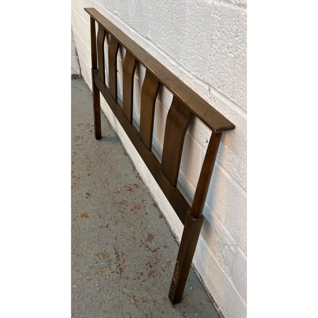 Mid-Century Modern Vertical Slat Walnut Headboard For Sale - Image 4 of 7