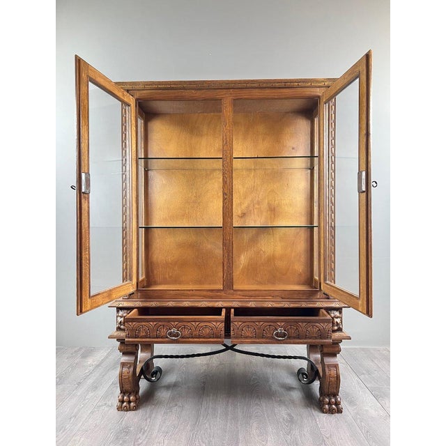20th Century Neo-Renaissance Style Carved Oak Display Cabinet For Sale - Image 9 of 12