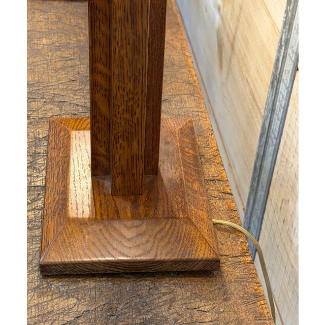 Pair of Frank Lloyd Wright Style Oak & Mica Table Lamps, USA, circa 1980s For Sale - Image 6 of 15