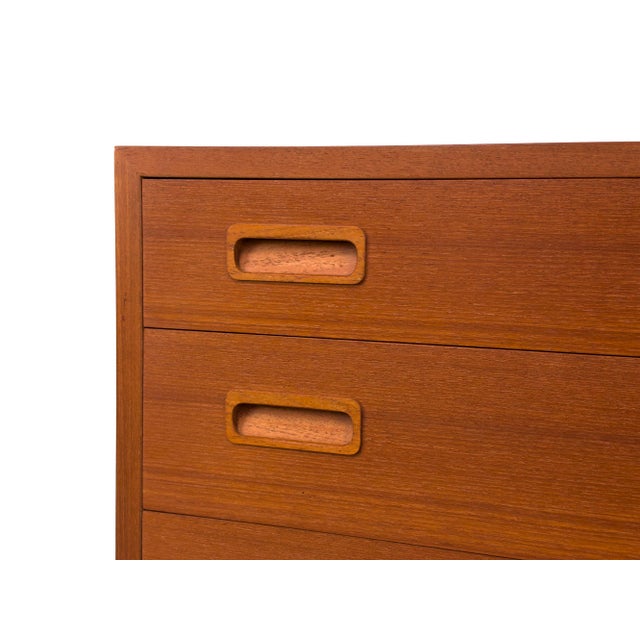Mid-Century Modern Chest of Drawers in Teak by Carlo Jensen for Hundevad & Co., 1960s For Sale - Image 3 of 16