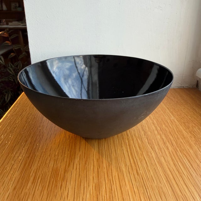 1950s MCM Krenit Bowl by Herbert Krenchel, 6.5" Diameter, Black on Black Enamel Coated For Sale - Image 5 of 10