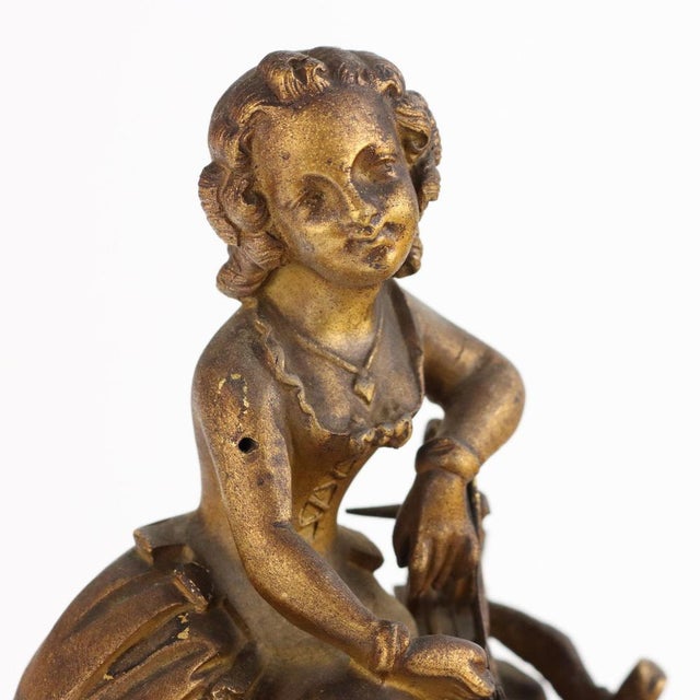 Countertop Clock in Gilt Bronze For Sale - Image 4 of 12