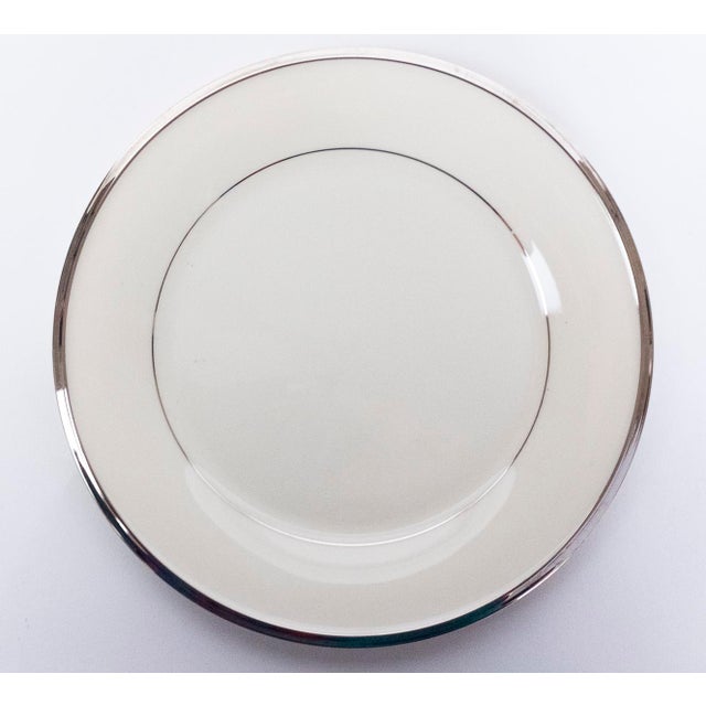 Lenox Solitaire Pattern China Dinnerware Service for 4 (20 Piece