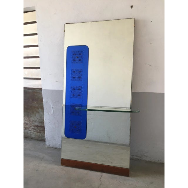 Mid-Century Italian Mirror, 1960s, in Good conditions. Designed 1960 to 1969