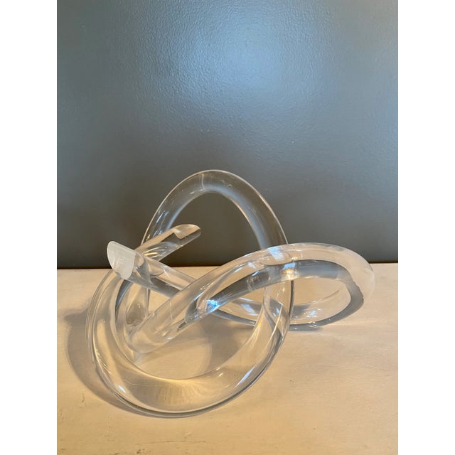 Transparent Mid 20th Century Acrylic Sculpture In The Style of Dorothy Thorpe For Sale - Image 8 of 13