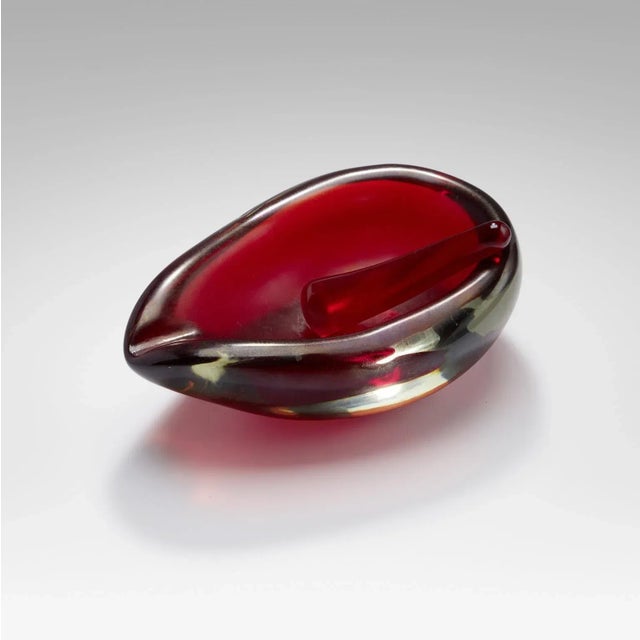 Ashtray in Deep Red Glass by Carlo Scarpa for Venini, 1942s For Sale - Image 6 of 11