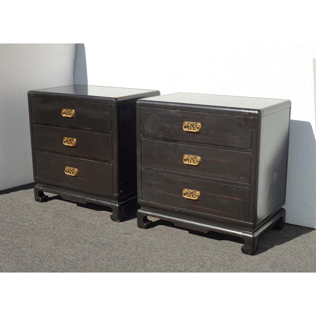 Williams-Sonoma Vintage Williams Sonoma Nightstands Ming Asian Chinoiserie Black Side Tables For Sale - Image 4 of 16
