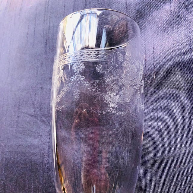 1990s Contemporary Clear Etched Champagne Glasses S/4 For Sale - Image 5 of 7