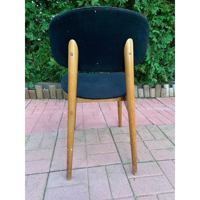 Vintage Mid-Century Modern Dining Chair With Black Upholstery & Tapered Wood Legs For Sale - Image 4 of 9