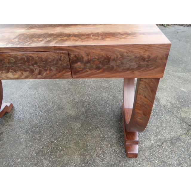 2020s Walnut Burl Desk in Flaming Swirl & Feather Crotch Splendor. For Sale - Image 5 of 6